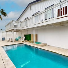 Amberjack Oasis - Private Pool, Steps to Beach