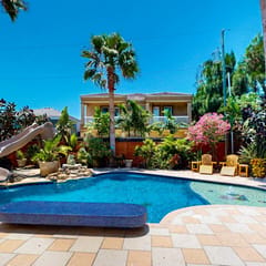 Momo's Beach House - Private Pool & Big Patio