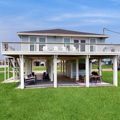 Relax, Beach - Ocean View, Pool & Dog-Friendly