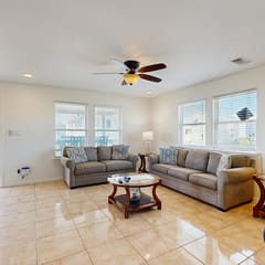 Sandpiper Villa - Beach Views, Pool, Dogs OK