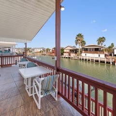 Mermaid Manor - Waterfront, Sleeps 4, Pools, Golf
